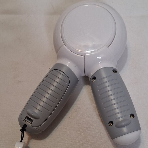 LeapFrog LeapTV Educational Video Gaming System - Picture 4 of 10